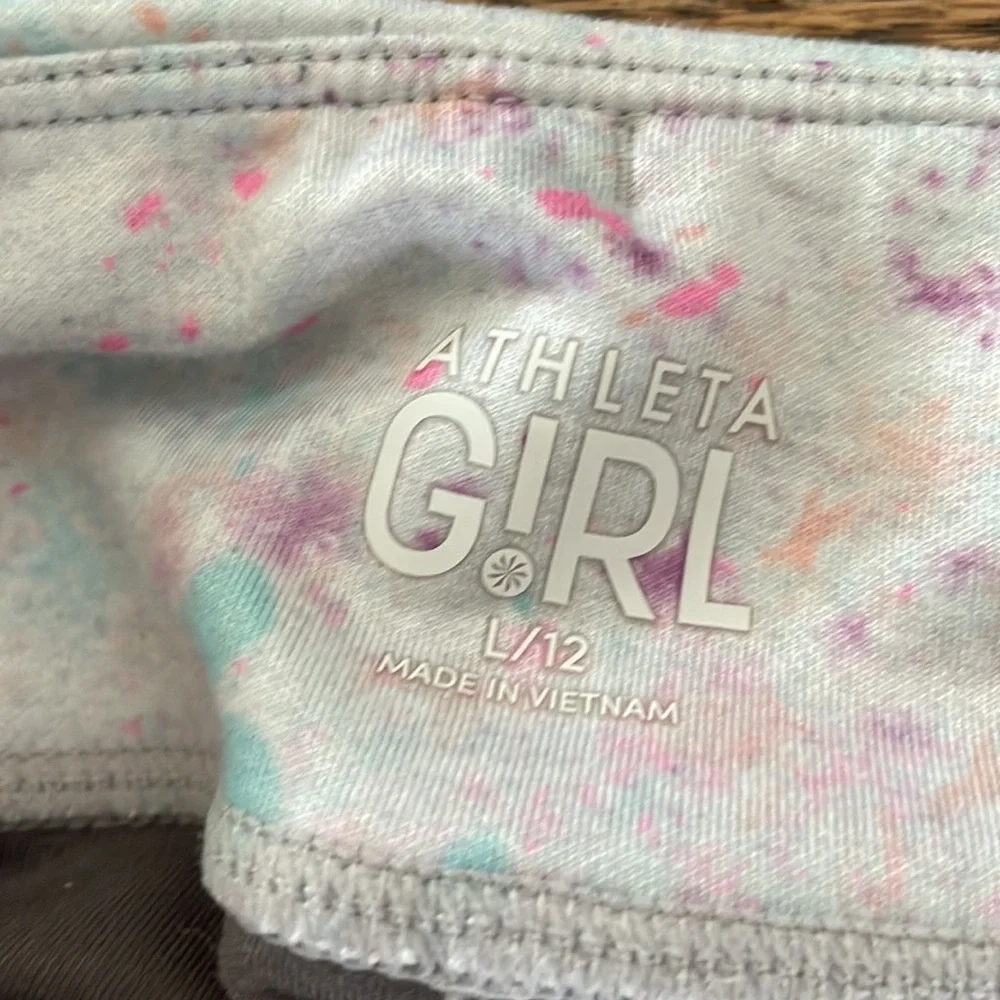 Girls Athleta leggings - Picture 2 of 3